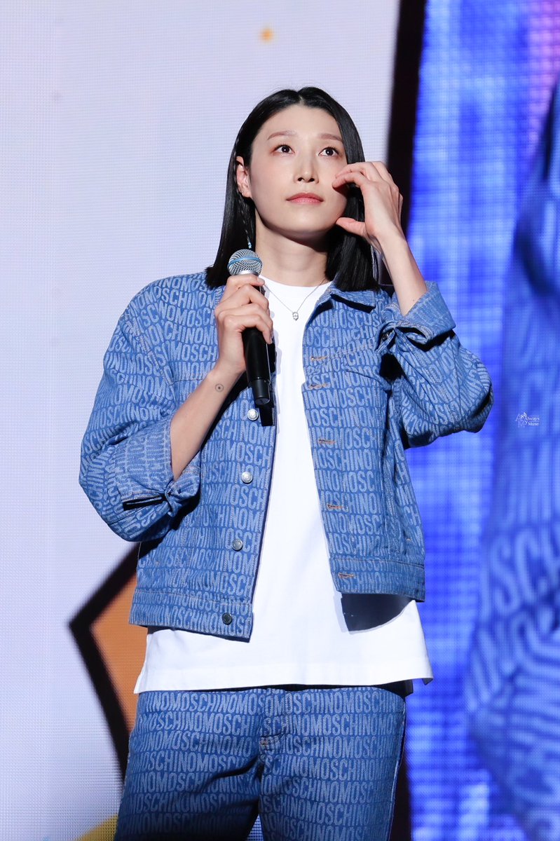 AsAlwaysMyMuse's tweet photo. 230520

김연경 소중해💙

#김연경 #Kimyeonkoung
@kimyk10 https://t.co/52wd9Wnu5Z