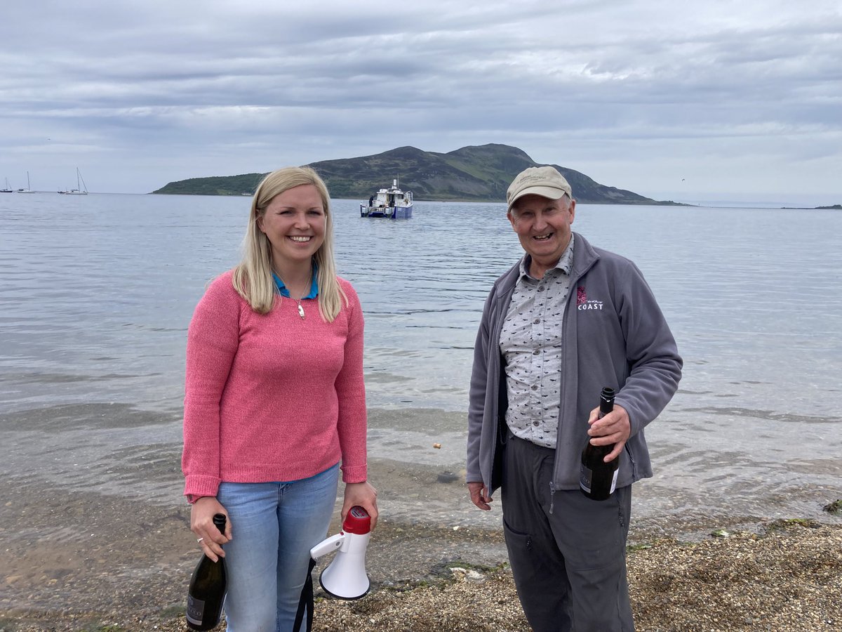 Proud and privileged to have spent the last few days with @HowardLWood, ⁦@BD_Stew⁩ and the fantastic team at ⁦@ArranCoast⁩ for the launch of the new research vessel on #LamlashBay #NoTakeZone and South #Arran #MarineProtectedArea. #MPA