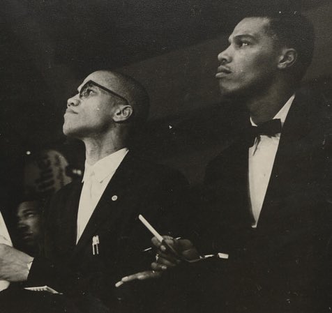 MUSICANDBUILDS's tweet image. SINCE Y’ALL WANT TO DO THIS TODAY…

LET’S DO IT 🤲🏾🤲🏾

First off I love Malcolm
And I love Farrakhan
And they are both products of Elijah 
And you should not have to pick a side

Okay..

LET’S BUILD🤲🏾