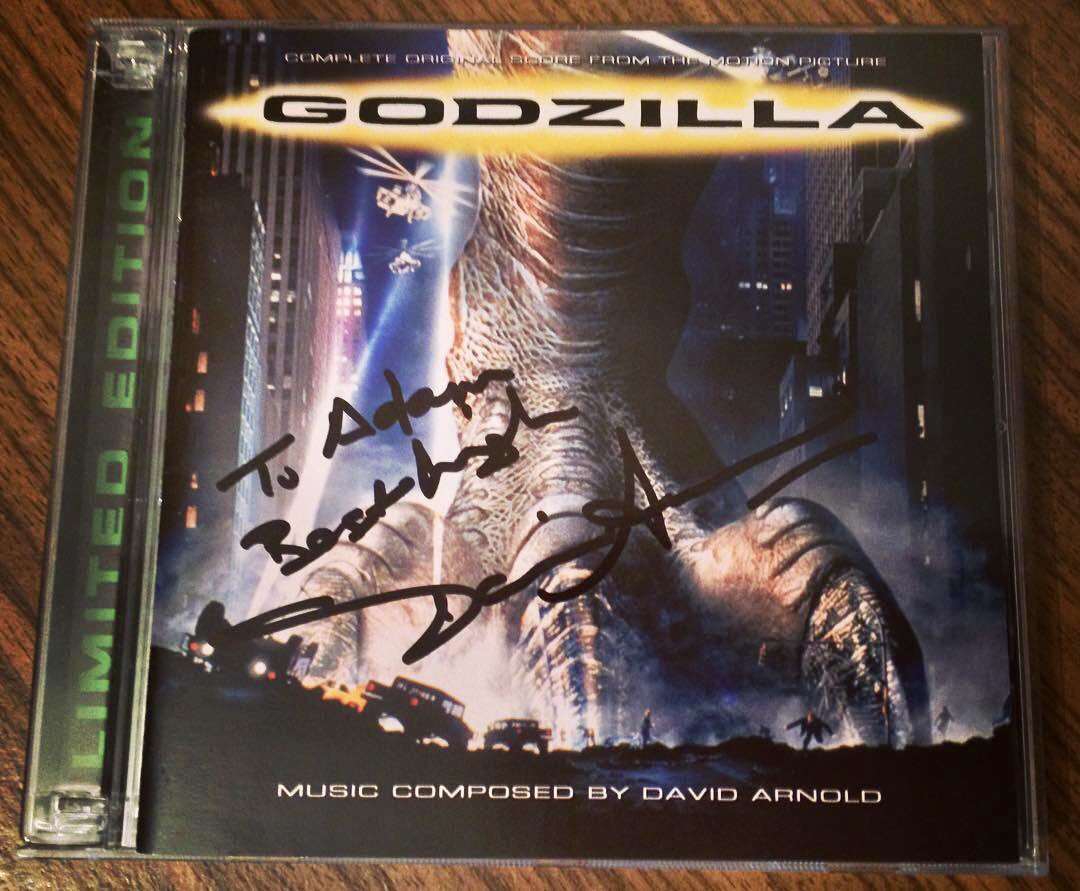 AdamKrysinski's tweet image. Today, in 1998, #Godzilla with the legendary score by #DavidArnold hits the big screen. Happy 2️⃣5️⃣th Anniversary! 🎂🎼🦖 2-CDs limited edition by @LaLaLandRecords 💿💿 Thank you for an autograph, Maestro @DavidGArnold 🫶🏻