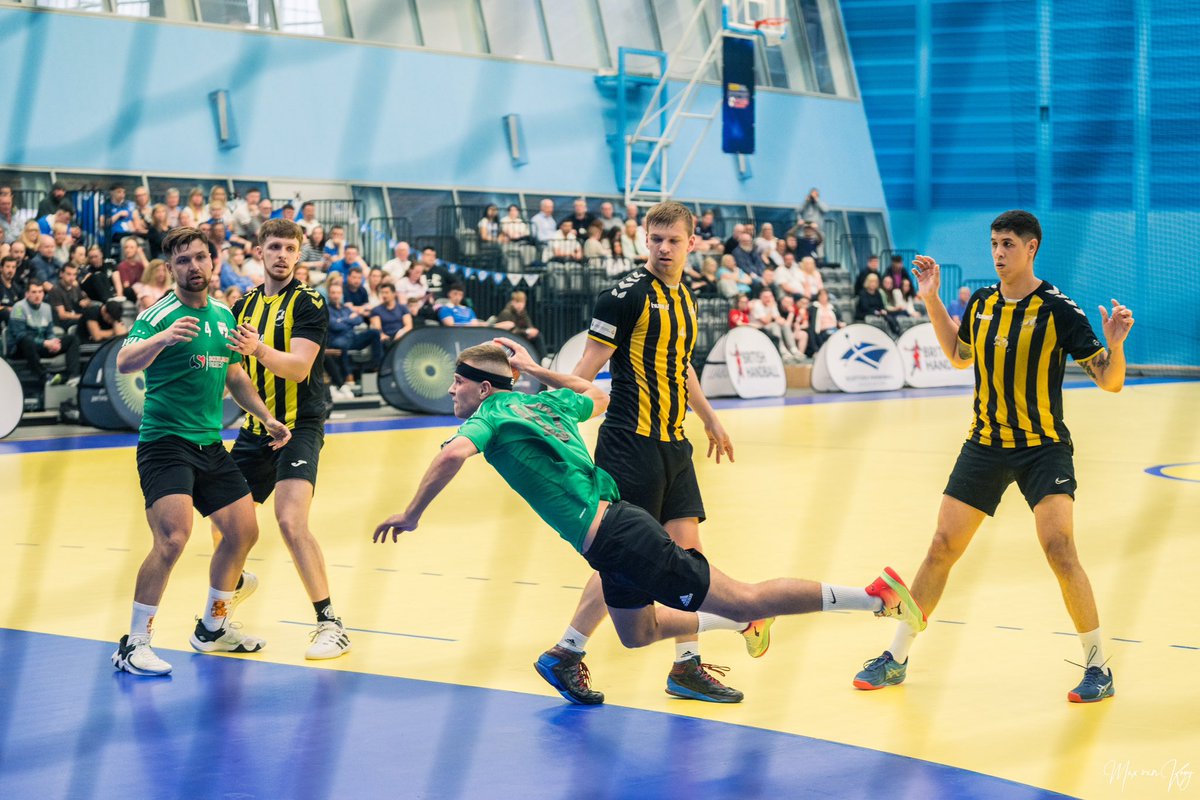 The last spot in the final is confirmed with <a href="/NEMHAWKSHC/">NEMHawksHandball</a> winning against <a href="/EK82Handball/">East Kilbride 82 HC</a> in a highly contested and close match. 

A great match to end a fantastic day of handball!