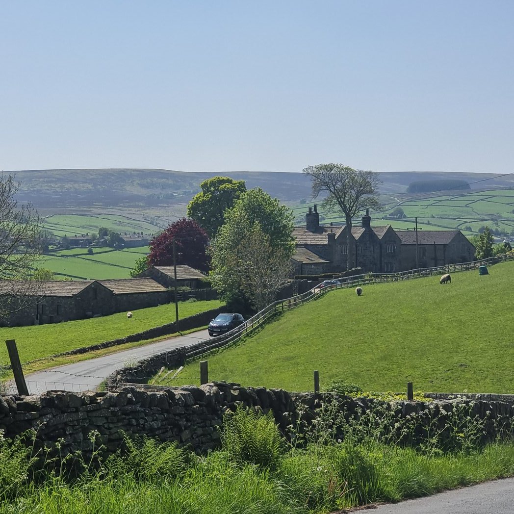 DMajorDee's tweet image. A gorgeous hours walk on the way to 40s weekend in Howarth, a chance to enjoy the space before the crowds. #Howarth