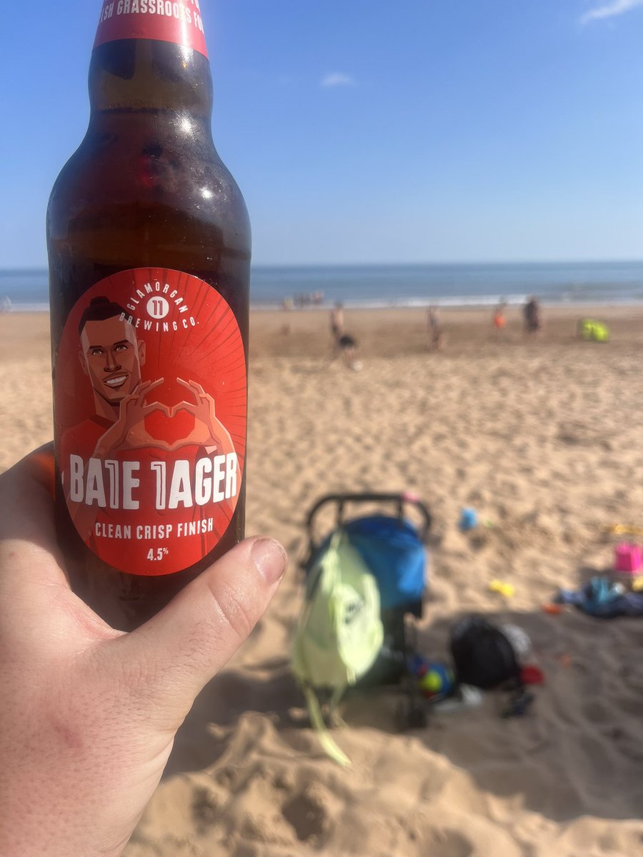 robertccfc's tweet image. If @GlamBrewingCo did holidays 🔥🔥
