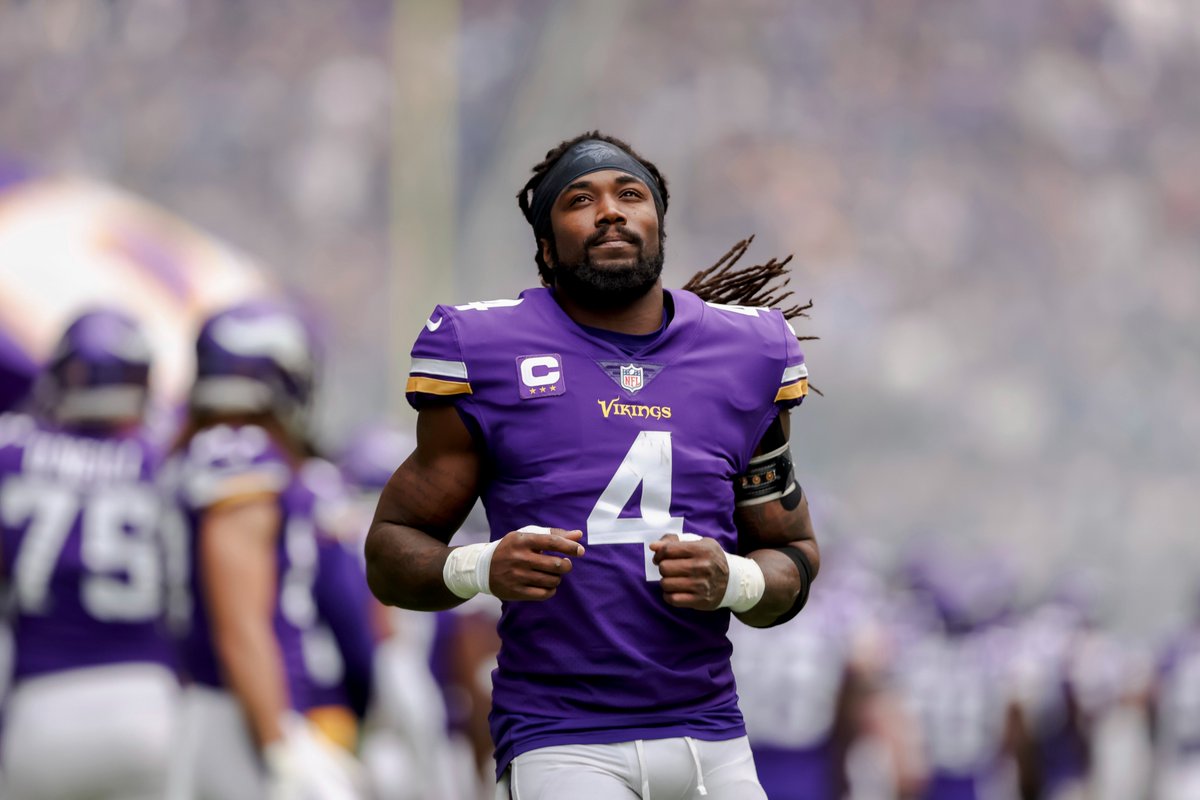 FanDuelSports's tweet photo. Who would you rather have as your team's RB next season?

❤️ for Dalvin Cook
🔁 for Aaron Jones

#Skol | #GoPackGo https://t.co/dWthH2wK2O