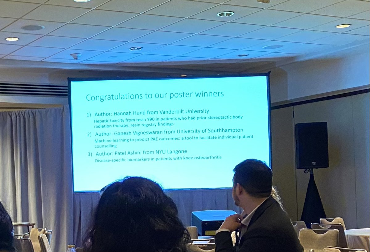 🇬🇧 Poster prize 🏆 at  #GEST2023 for our collaborative work with @MahesanNiranjan @UHS_Radiology @UoS_Medicine @interadiologist @dfwmaclean @BryantTimo 🖥️ Machine learning to predict responders following PAE 💉 - capping off a great conference @thegestgroup 
#IR #embolotherapy