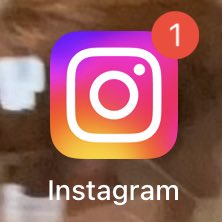 มีคนคุย ❌ 
บรอดแคสศิลปิน ✅