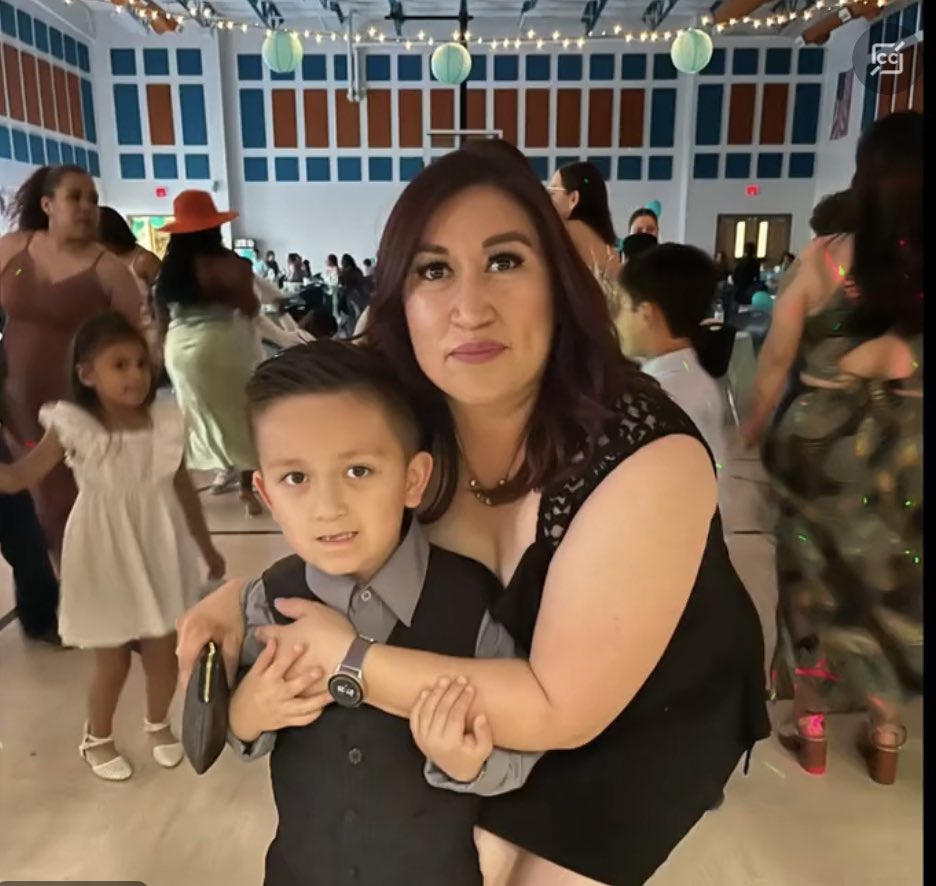 Butler_ES's tweet photo. “Breakfast at Tiffany’s” Mother-Son Dance last night!  It was a timeless event  and so unique!  Thank you to everyone for making memories with your sons!  @jpb_coyotes_BES https://t.co/aDW2IqIfw7