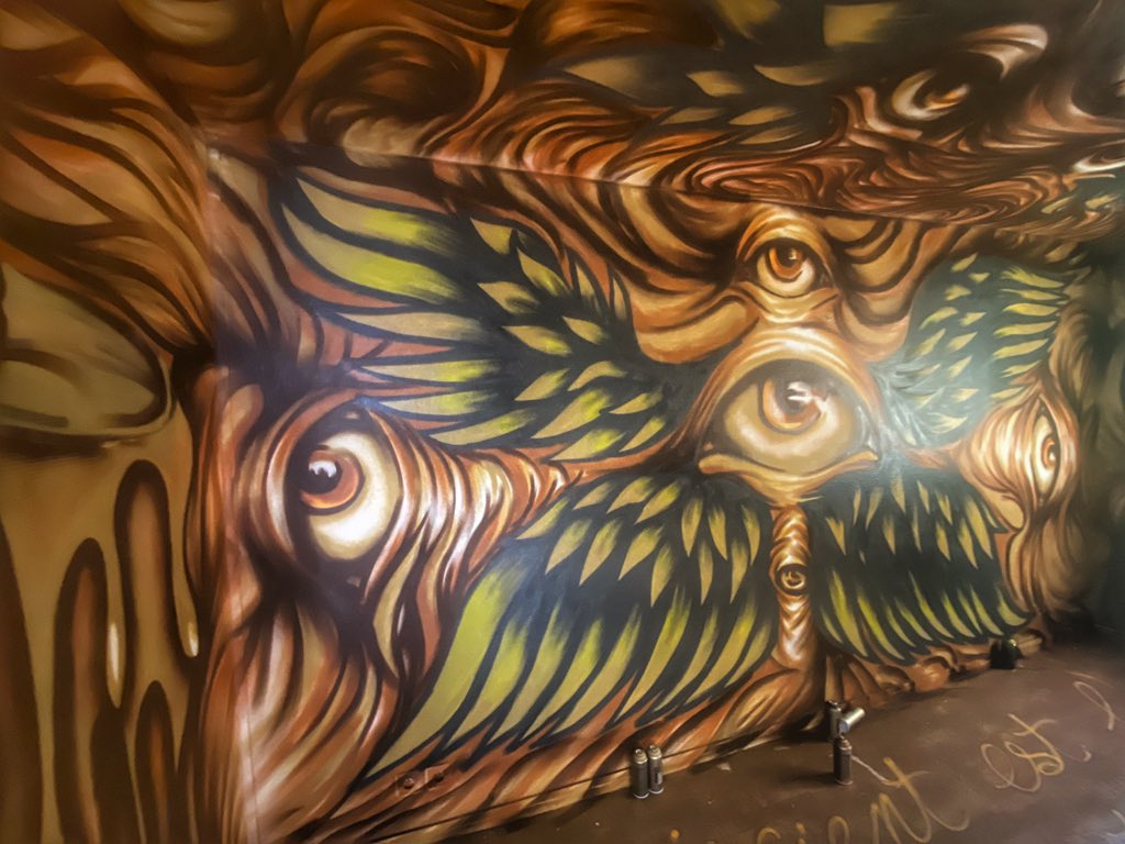 HunterStreetart's tweet photo. [#streetartparis20 / 📸 AVRIL 2023] Artwork by Meln_art, découvert dans le cadre du Festival Planète Périphérique (Le Pyth &amp; Rouge Rouge 3) dans le 20e à #paris !
#meln_art #streetart #planeteperipherique #graffiti #urbanart https://t.co/Qho3mukkKY