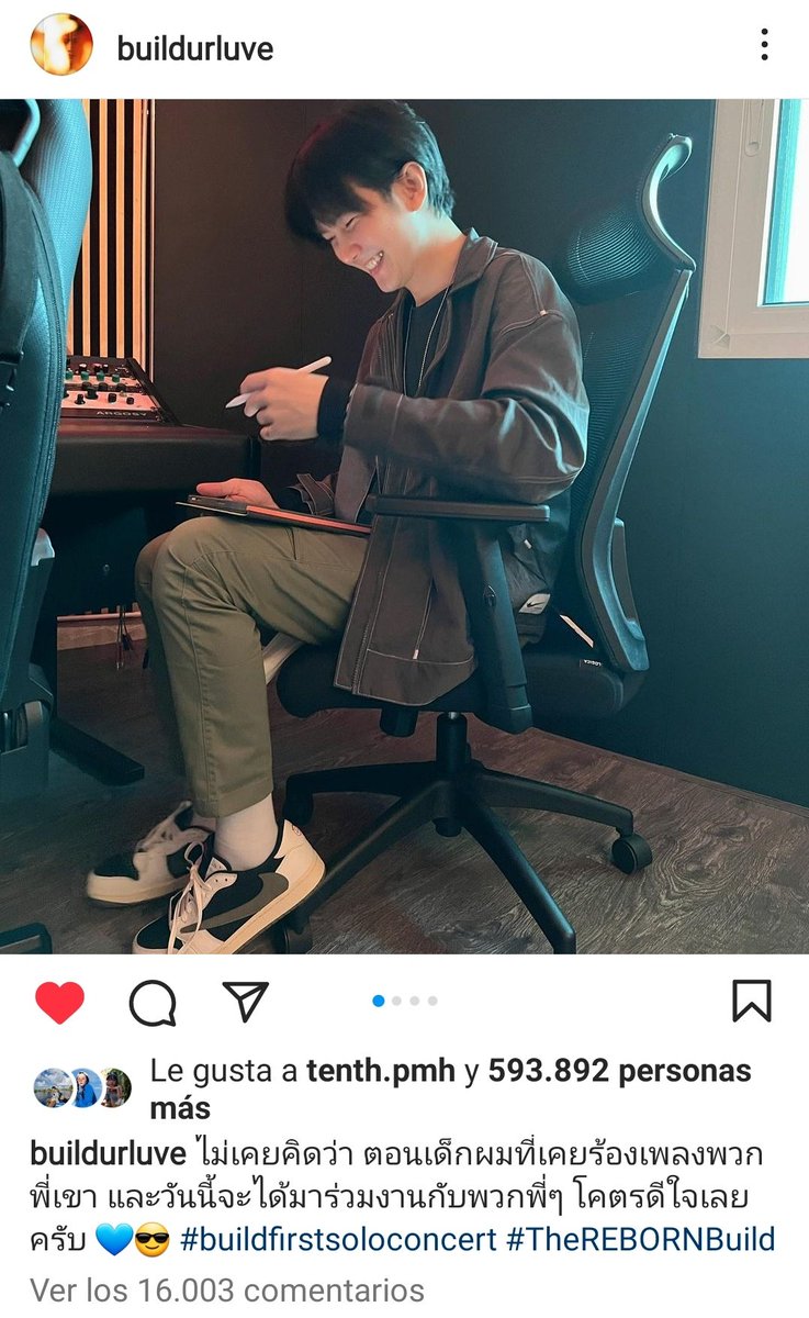 biu_caramel's tweet photo. Mi felicidad: Cada vez que Biu actualiza en IG soy increíblemente feliz y ya no puedo pensar en nada más durante todo el día😭.
🖊 https://t.co/2BkpAOOZea
🌼 https://t.co/HwnjIYRwn9
#520withBuild #BuildJakapan
#Beyourluve ; @JakeB4rever https://t.co/lKgXgm7Z9N