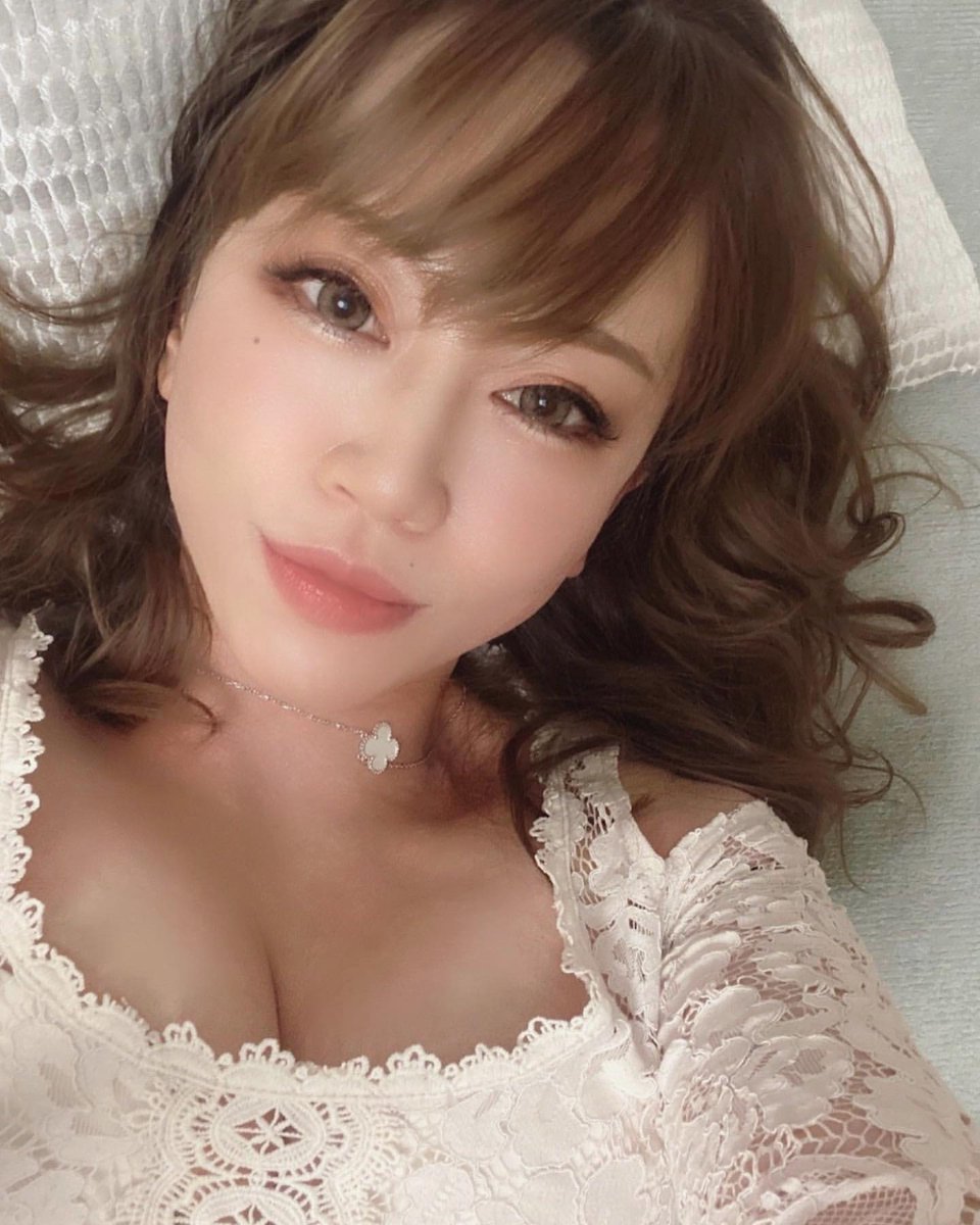 tetehnovita's tweet photo. Capek jaga perasaan https://t.co/Tu71ZTnLI3