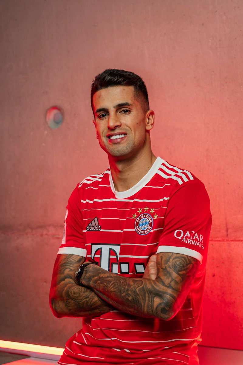 “Never fall in love with a loan player” they said 🥲 #FCBRBL #Cancelo