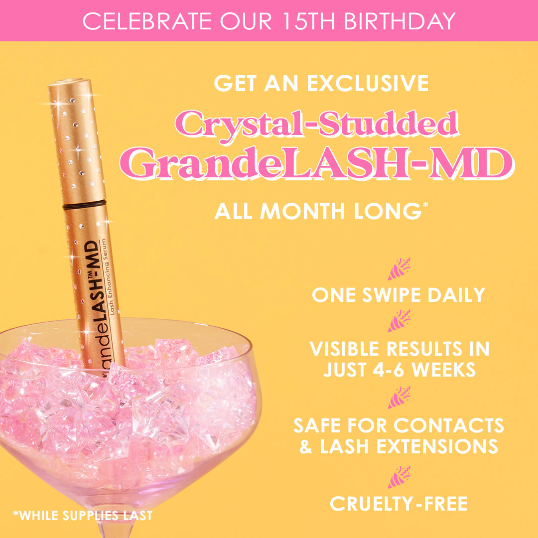 Add this bling to your lash routine! ✨

Add this to your cart, shop only on grandecosmetics.com 🛒💕