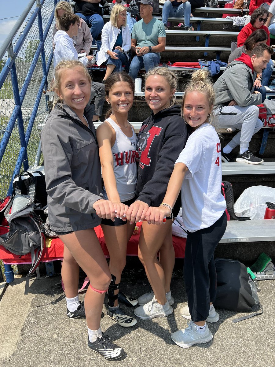 Tickets punched 🎟🎟🎟🎟

Jaden Carey, Kyla Garbe, Kaylee Parker, and Eliana Cozzie are on to Regionals!

2nd place - 4x100m - 50.94

🐯⚡️🐯

<a href="/RegisterSports/">Register Sports</a> <a href="/BCSNErie/">BCSN Erie</a> @BillyHeyen