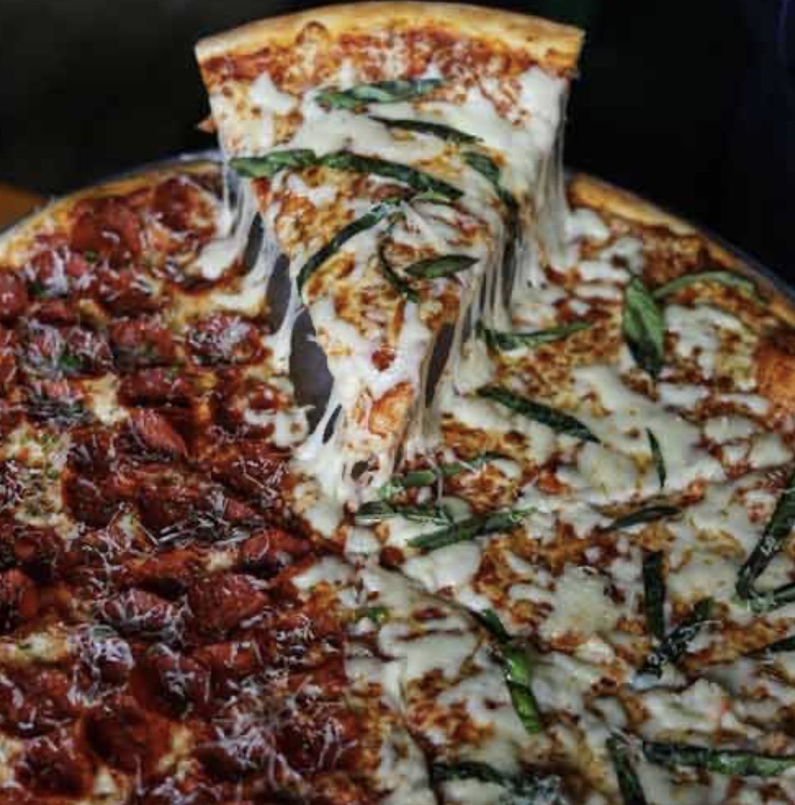 NDylankan's tweet photo. @CoinExIndonesia Pizza favorit saya adalah Pizza e Birra yang memiliki kombinasi sempurna antara rasa kejunya yang melimpah dan sensasi m daging asap yang menggoda selera.

#CoinExPizza

@Atticussans
@Asthonfila
@Aquilawana https://t.co/E6vQ5Bfc6C