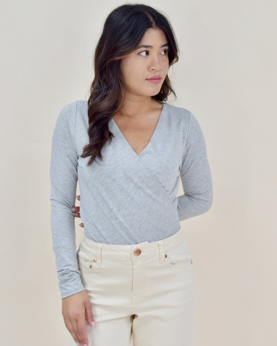 Did you know that Petite Principle was our very first Short Story exclusive label? 🌟 This is where you'll find the ultimate petite- friendly staples to take you from work to weekend and everything in between! 💫

Like the super soft Penelope bodysuit, now available in heather gr