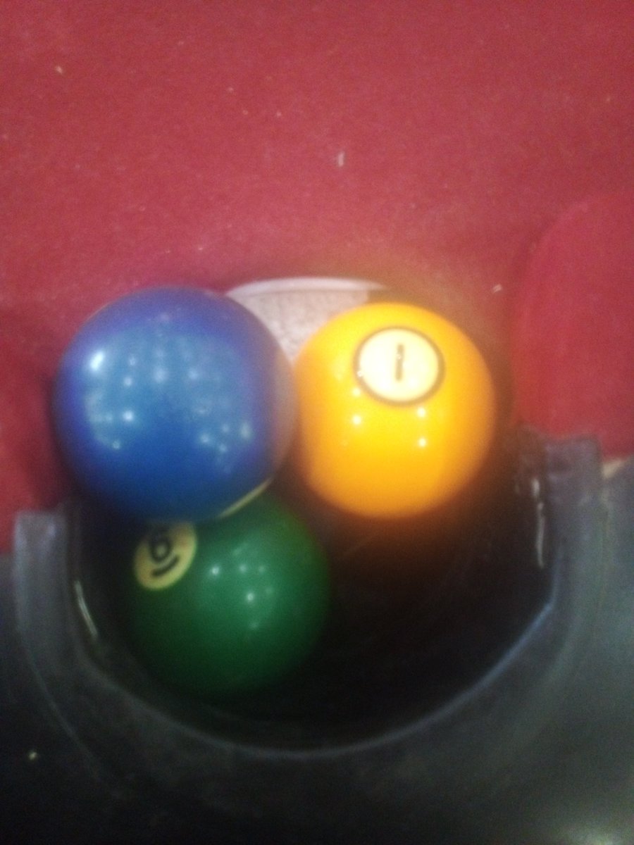 Dalibabe91's tweet image. Bill Cipher looking pool ball

#Poolballs #BillCipher #GravityFalls