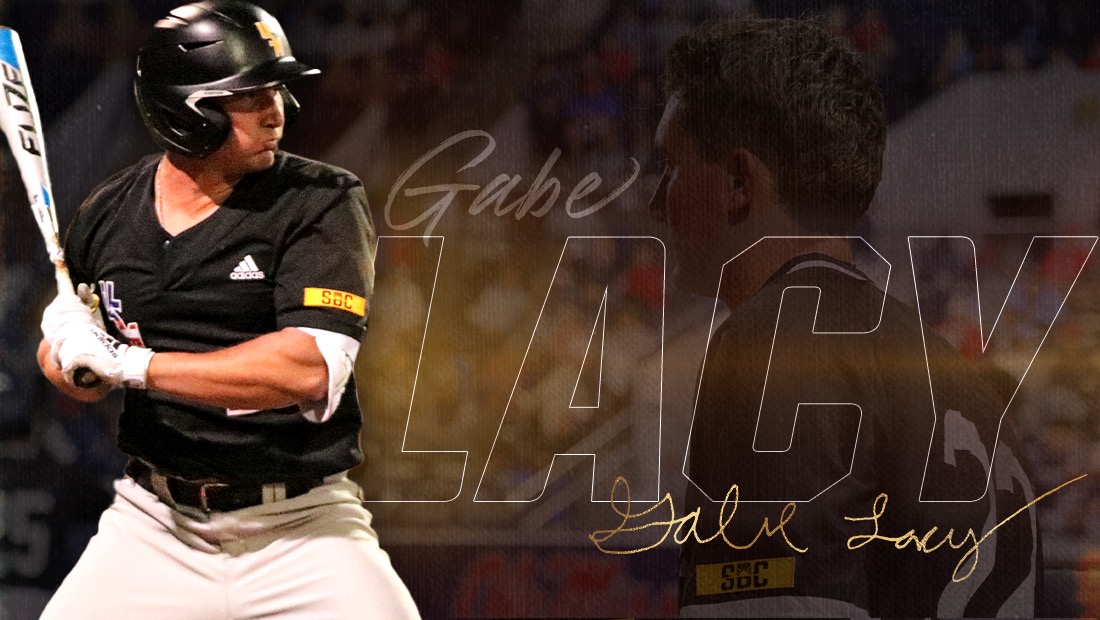 SouthernMissBSB's tweet photo. Just a kid from Gulfport.

Thanks, Gabe!

@Gabedl22 | #EverythingMatters | #SMTTT https://t.co/6piFdwTsTv