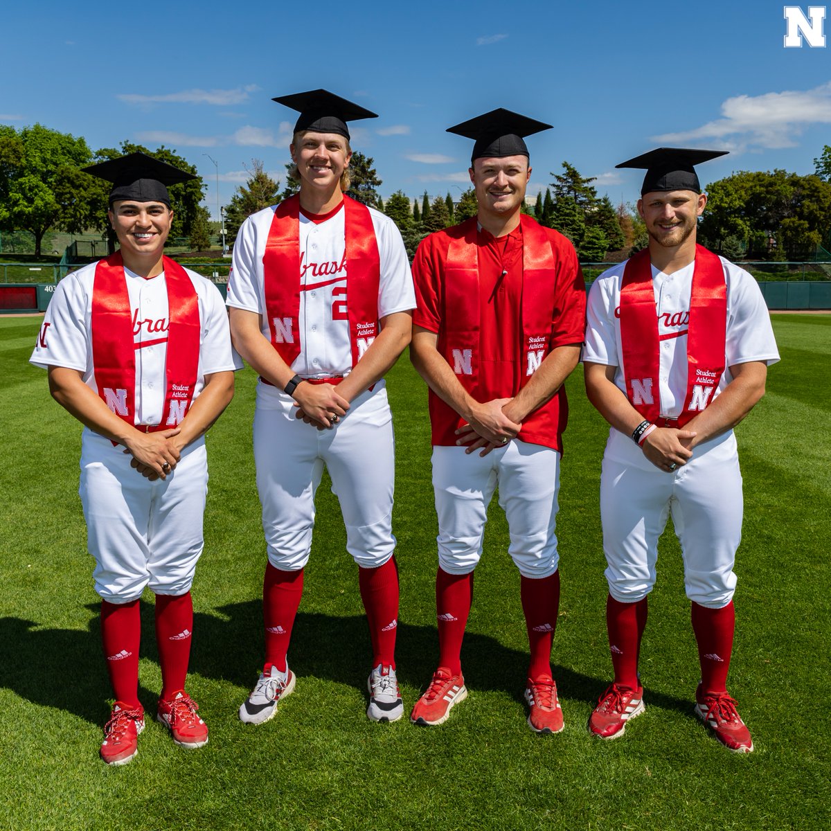 Congratulations to our Spring 2023 graduates! 🎓

🎓 @E_fry25 
🎓 @Jake_Bunz 
🎓 @cfeek4 
🎓 @griffin_everitt 

#GoBigGrad