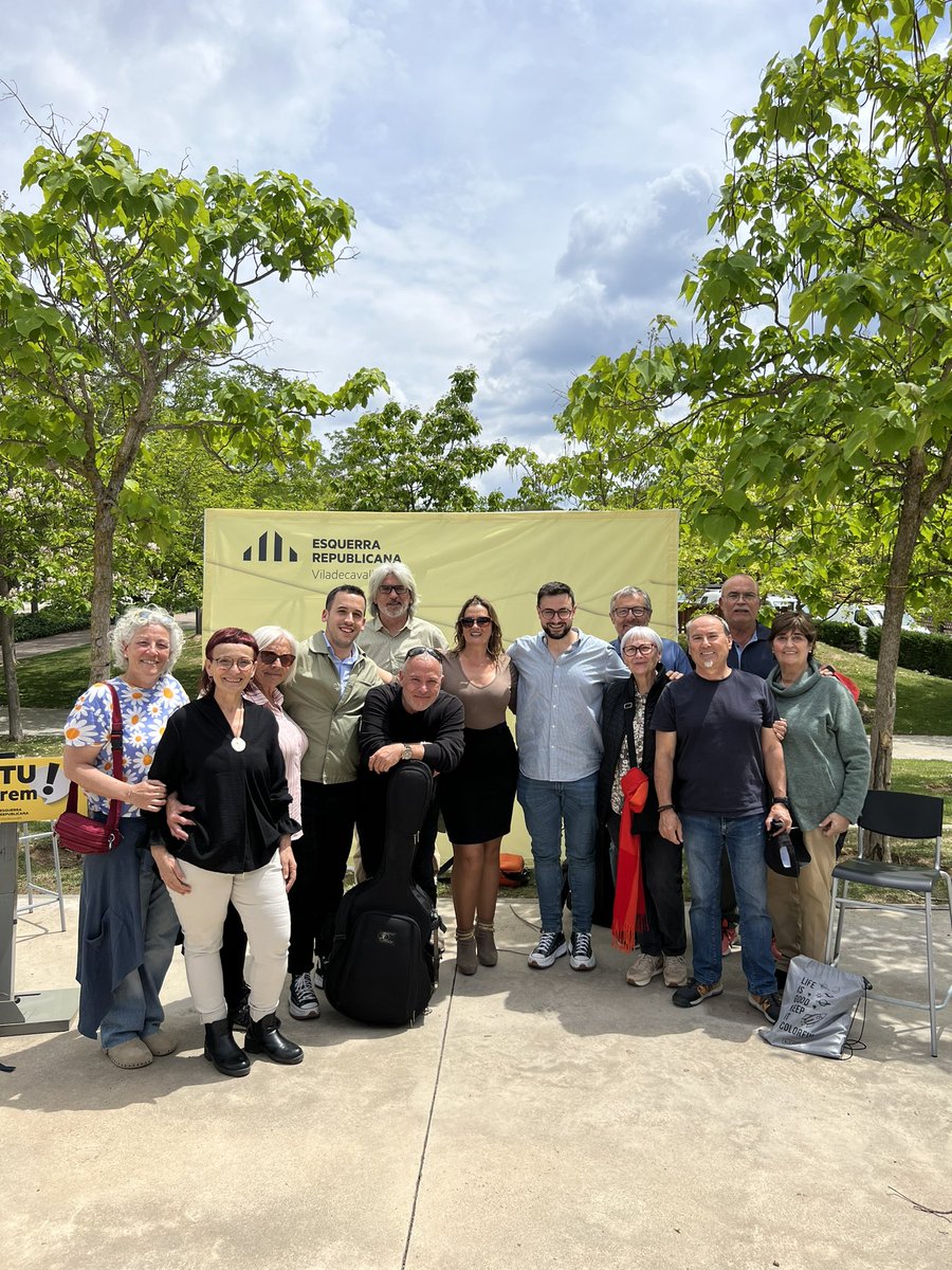 marsal_llimona's tweet photo. 🟡Un nou moment per #Viladecavalls i #CanTrias. 

➕ Més i millors oportunitats per a tothom, facilitats per l’accés a l’habitatge, acompanyar el teixit associatiu, empresarial i assumir, també, la realitat d’un teixit comercial que cal cuidar i protegir. 

#AmbTuHoFarem https://t.co/N44owF41Sp