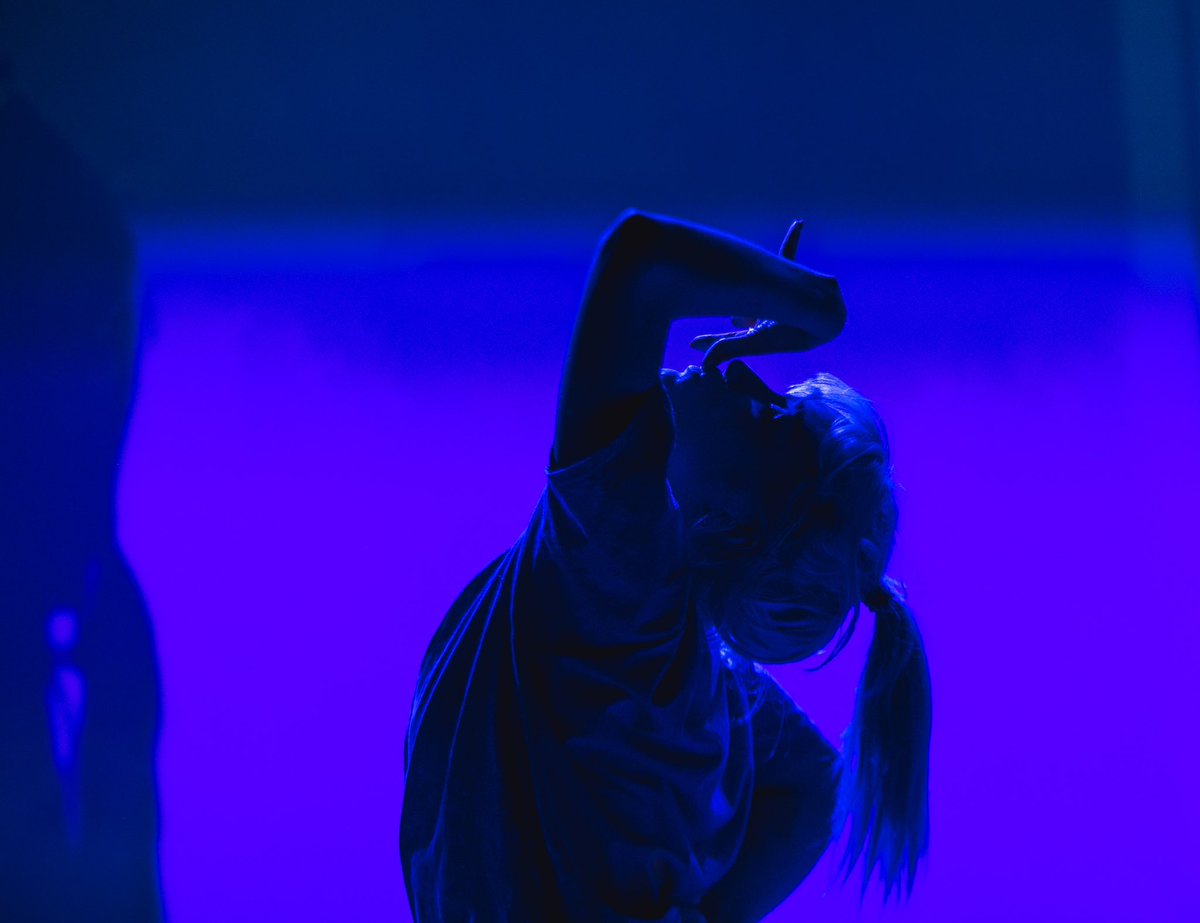 aliceccorrigan's tweet image. Bringing @PPASTLIFE to @unitytheatre was special in so ways. Most of which words wont make sense of. But I am so, so proud of this show, the team, the audiences reached &amp;amp; well…me I guess (lol) we have 🚨ONE NIGHT LEFT 🚨@CurveLeicester May 26th 💗 curveonline.co.uk/whats-on/shows…