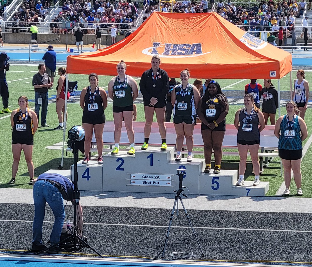 KaydenPorter6's tweet image. I was able to take home the 5th place state 2A medal. This was special for me as this was my 3rd time at state. Thankful to @MarianCHS_TF for the opportunity to represent at State. Special thanks to my former Shot Put Coach Conely for bring on the sideline today.