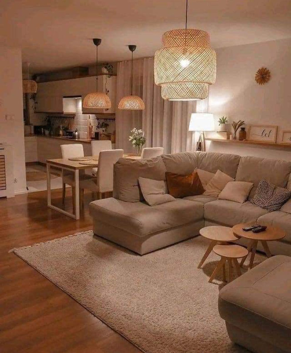 SunnyLeoneSunn8's tweet photo. Beautiful Living room 😍 https://t.co/FRAlzKKFvj