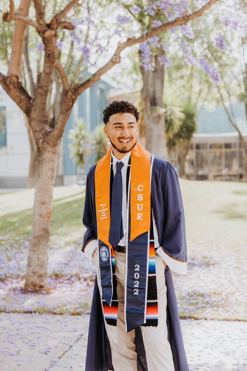 Chrisss_yy's tweet image. In honor of graduation month rn 🫶🏼
#classof2022