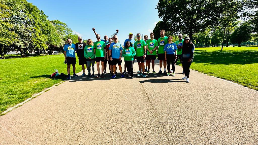 What a morning at Leicester Victoria Parkrun! It was a @LAMPadvocacy Takeover! #MentalHealthAwarenessWeek