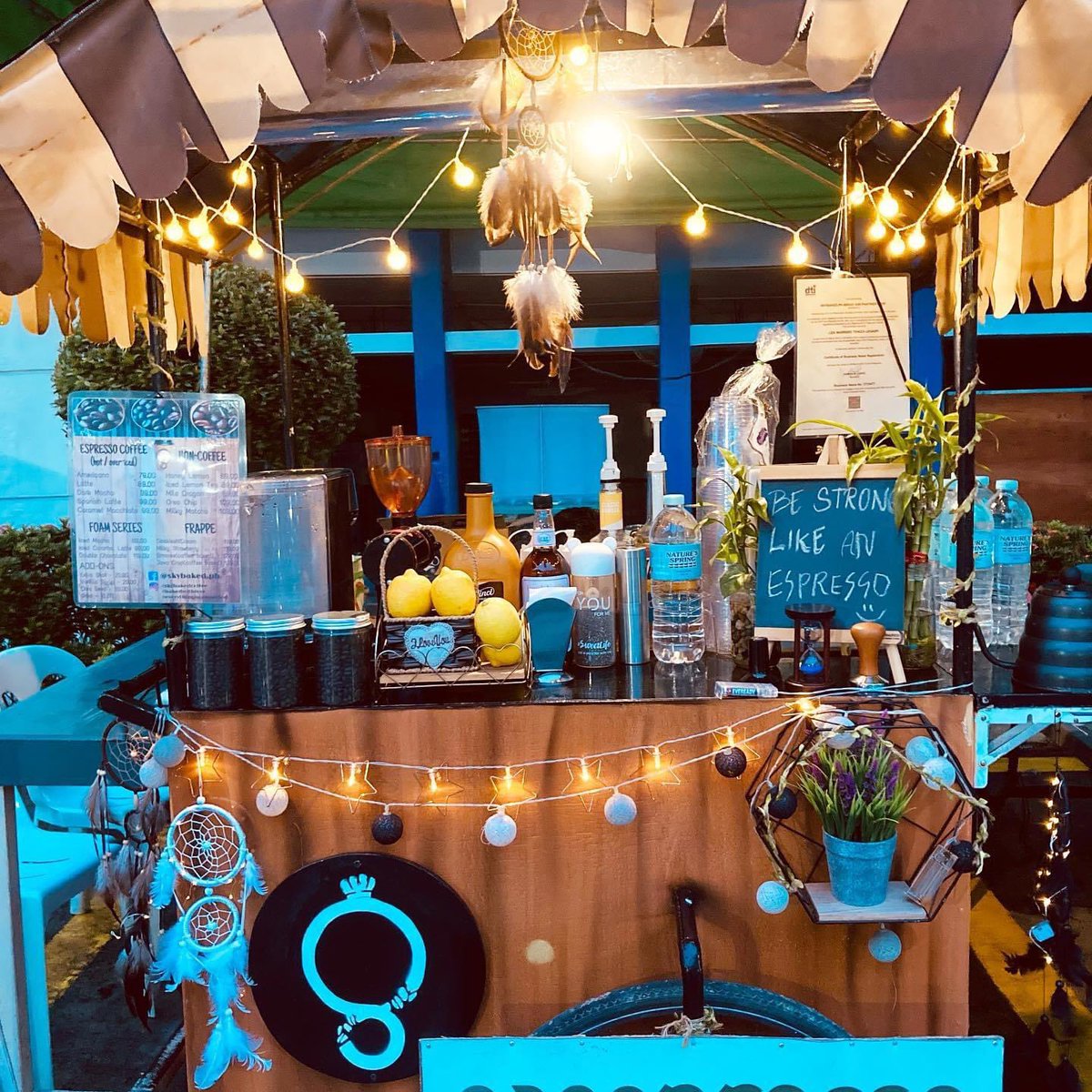 lmtlgsp's tweet image. You can now book us for your events! 🥳
We cater wide variety of events such as weddings , birthdays , corporate events and more! Book us now 🎉🎉🎉

Dm us for scheduling &amp;amp; inquiries:
📱09365925028
💌 skybaked.ph@gmail.com
FB/IG: @skybaked.ph #coffeecart #eventbooking