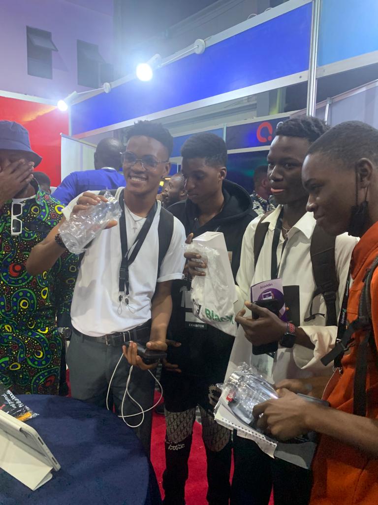 AFEXNigeria's tweet photo. It was a beautiful time at @TechpointAfrica's Lagos Startup Expo today, where we had interesting conversations about our offerings.
We also had fun talking about everything Code Cash Crop 4.0 & enjoyed seeing people geared for this year's edition.
#lagosstartupexpo #CCC4 https://t.co/uakZZBj0iy