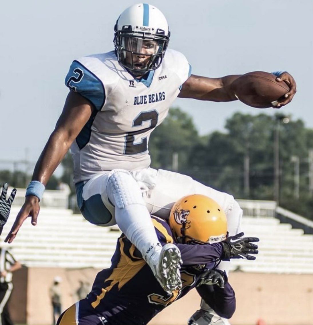 KelsonNoah's tweet photo. After a great conversation with Coach Gilbert, I'm blessed to receive an offer from Livingstone college ! @LivingstoneFoo1 @CoachC12LeMay @ACFloraFootball @CoachSams1 https://t.co/nQGDkDLQHP
