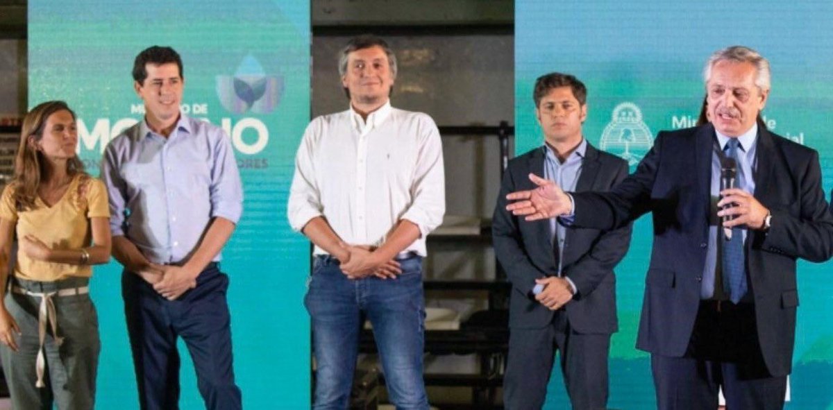 Antes les decíamos los hijos del poder.
Gobernar es re significar conceptos.