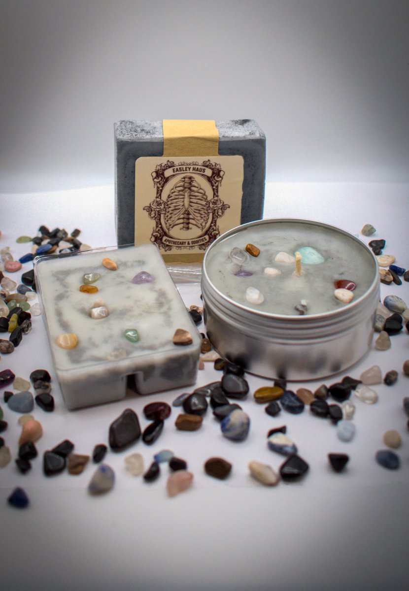 *** DEAL *** $14!
Bundle any of our #soap #candle & #waxmelt scents for only $14! Mix & Match!
📷 easleyhaus.com/shop
#organicbeauty #allnatural #sheabutter #skincare #bodycare #naturalingredients #beautycare #naturalskincareproducts #selflove #supportsmallbusiness #healthy