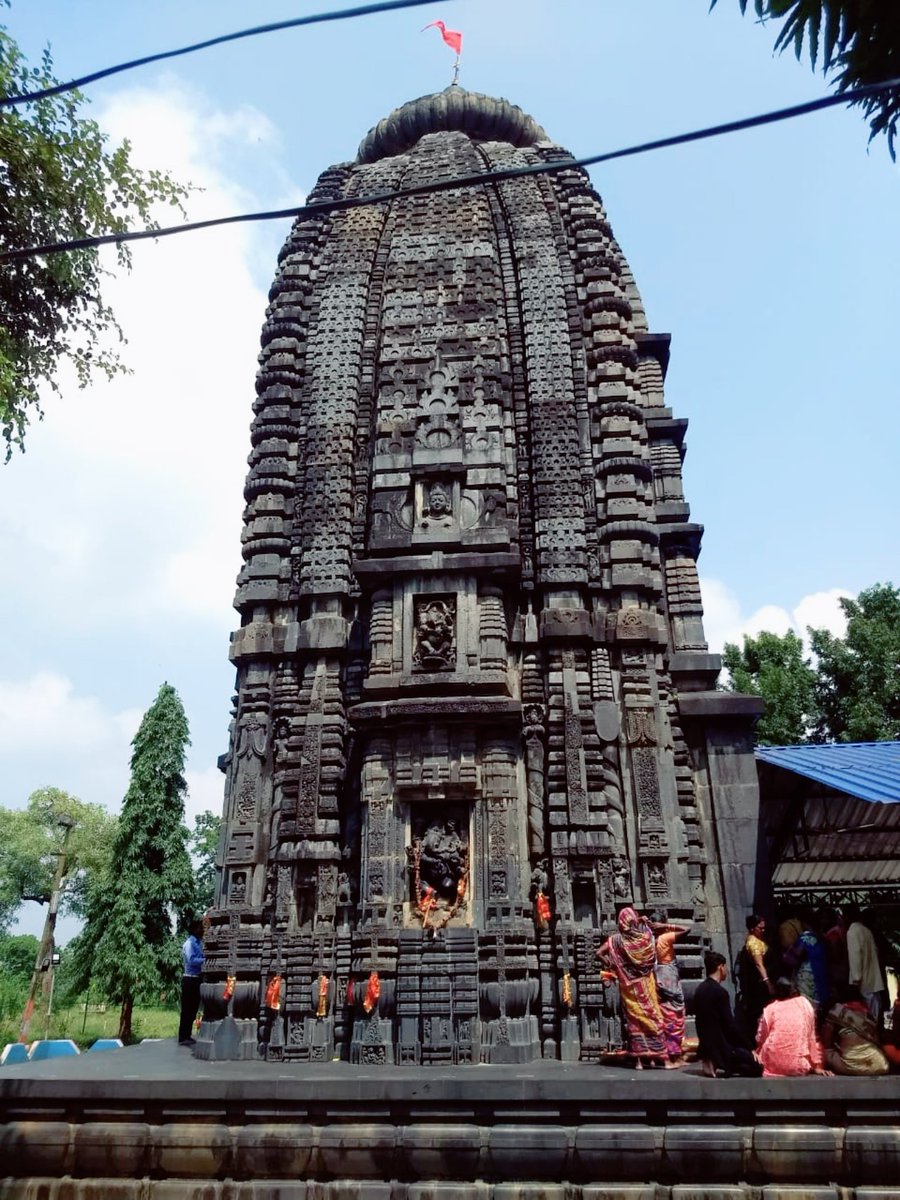 MissChuluu's tweet photo. @desi_thug1 #Kichakeswari Temple(Made from black stone)khiching,Mayurbhanj,odisha https://t.co/1cpetaqgAk