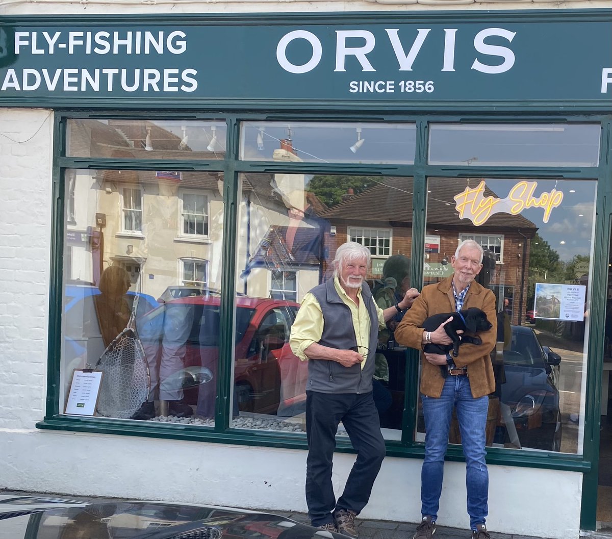 We three (new addition to the team )…. Doubtful casting ability, but there’s time …. At the Mayfly event ⁦@OrvisFlyFishing⁩ Stockbridge . Only a month to go !