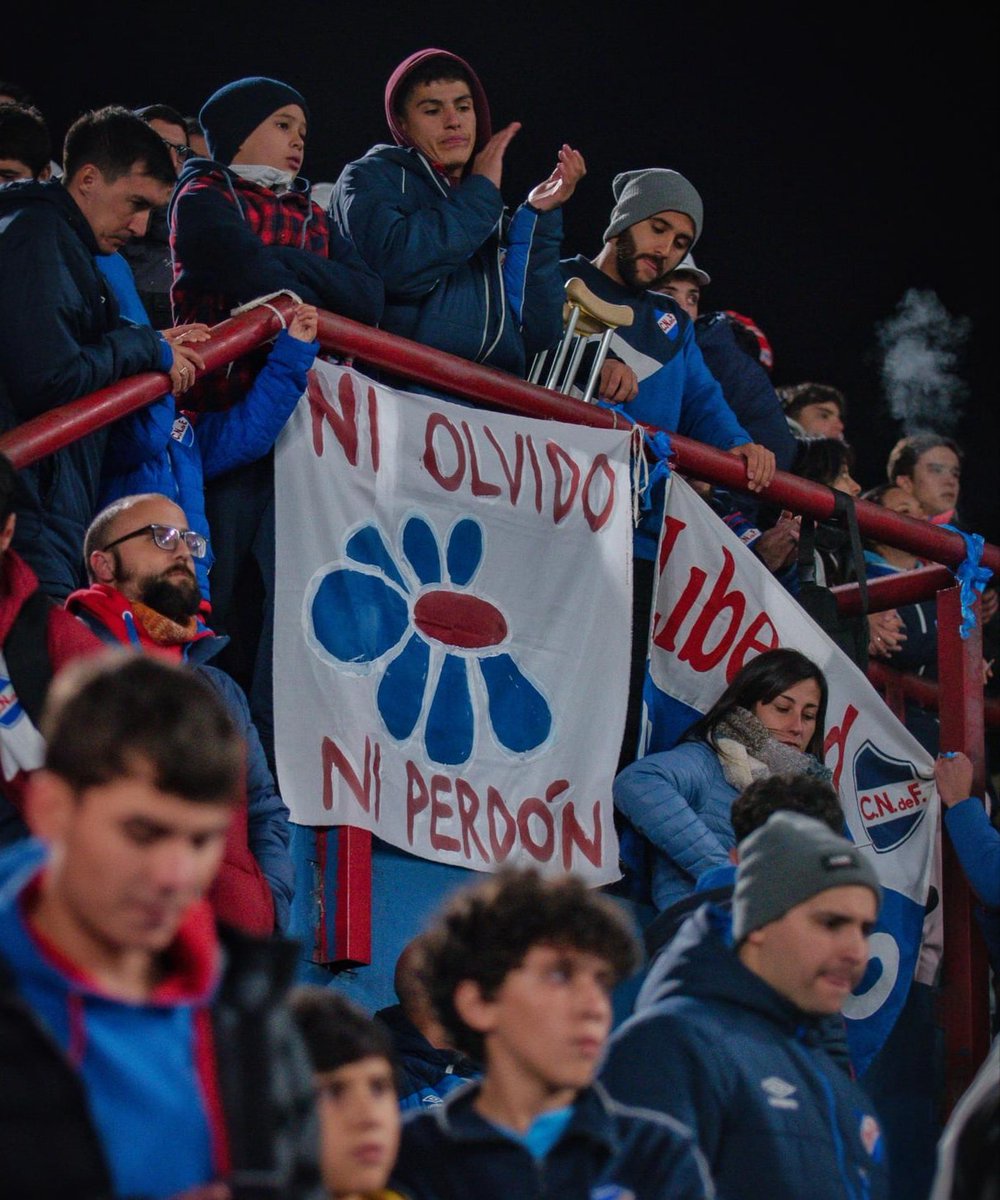 Out of context Nacional (@oocnacional) on Twitter photo 