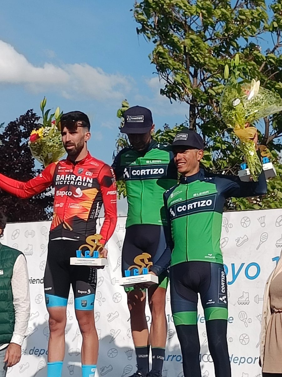 Arropamos, acudimos y participamos del III Gran Premio Ciclista #arroyodelaencomienda 

Enhorabuena por la organización y el desarrollo del evento. 👏🏻

<a href="/AlbaAcero/">Alba AE</a> 🌹

#pasiónporarroyo ♥️