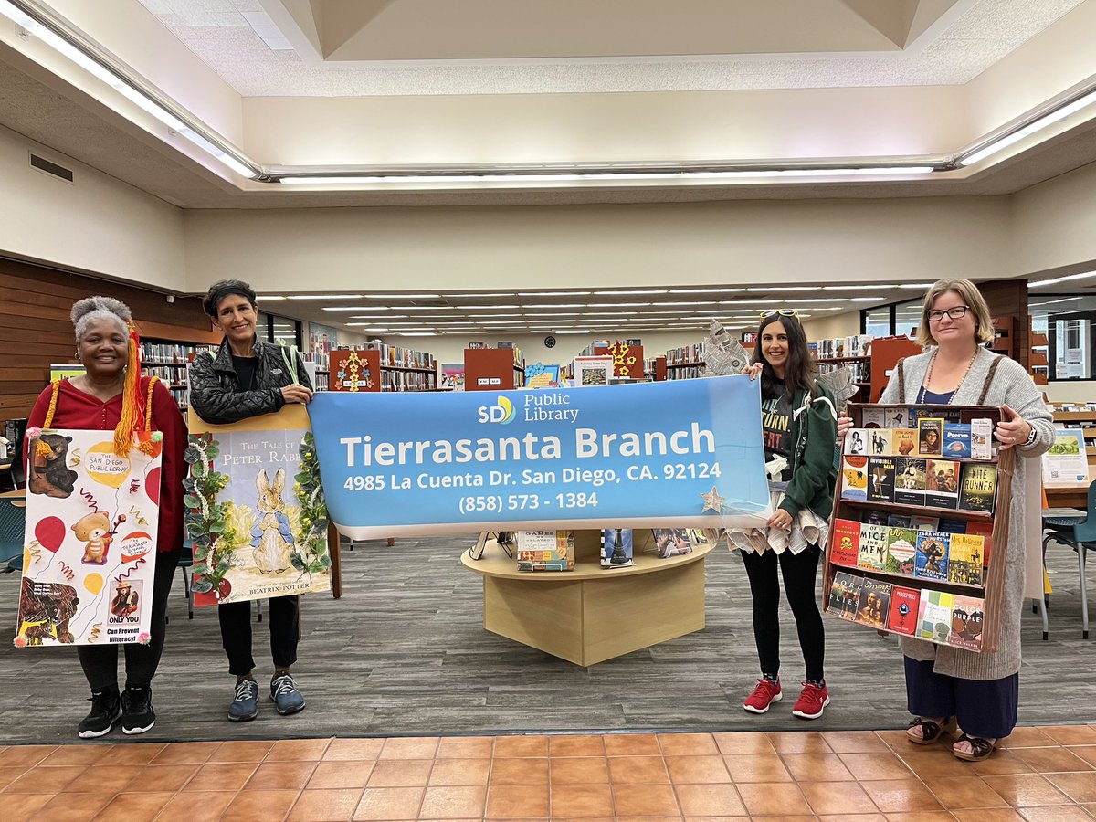 SDPublicLibrary's tweet photo. The Patriots’ Day Parade is going on NOW and #TierrasantaLibrary staff are dressed up to March. If you spot them 👀 stop by and wave hello! 👋 https://t.co/zvAbjshMFI https://t.co/sh27p2gAdN