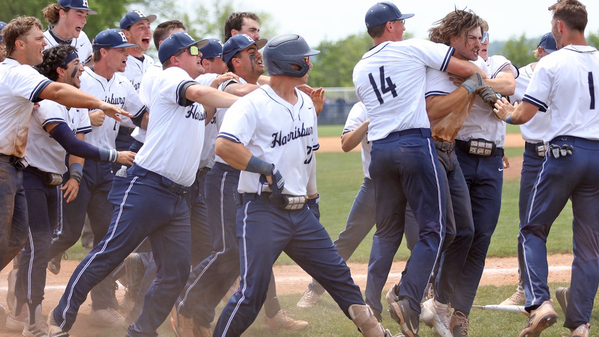 PSHbgAthletics's tweet photo. #pshbgbaseball 12, No. 2 Salisbury 11. FINAL. 

DALLAS HITE WITH A 2-OUT, 2-RUN WALKOFF HR TO EVEN THE SERIES!!! The Lions fought back from an 11-9 deficit in the bottom of the 9th to win their program-record 34th game of the season!

#d3baseball
#pshbgbaseball
#PrideSpiritHonor https://t.co/vr8VQW8YkB