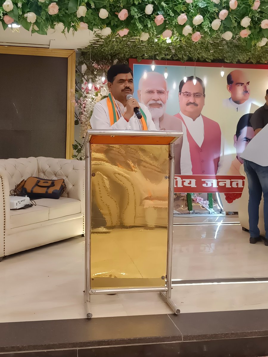 Bajrang Shukla tweet media