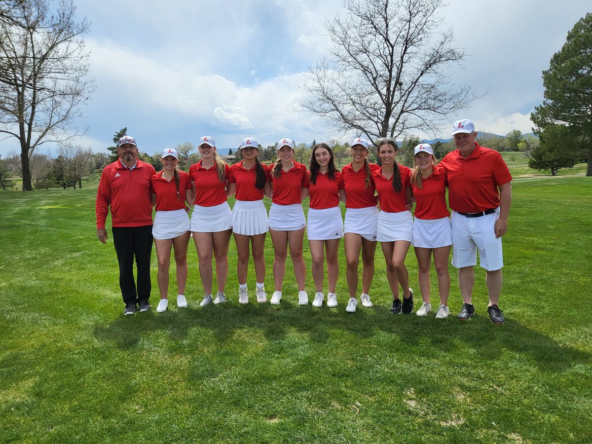golflhs's tweet photo. Fun team getting better as weather gets better ! https://t.co/EMb12NEUM9