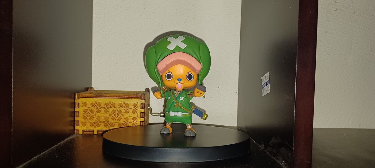 thecadillackid4's tweet photo. Got a couple of souvenirs from the comic con. An ulti, and a chopper to go with my 2 carrots and my yamato and hiyori. 
#onepiece #onepiecefigures #carrot #tonytonychopper #hiyori #YamatoOnePiece #onepieceulti https://t.co/IRNIIiQgDQ