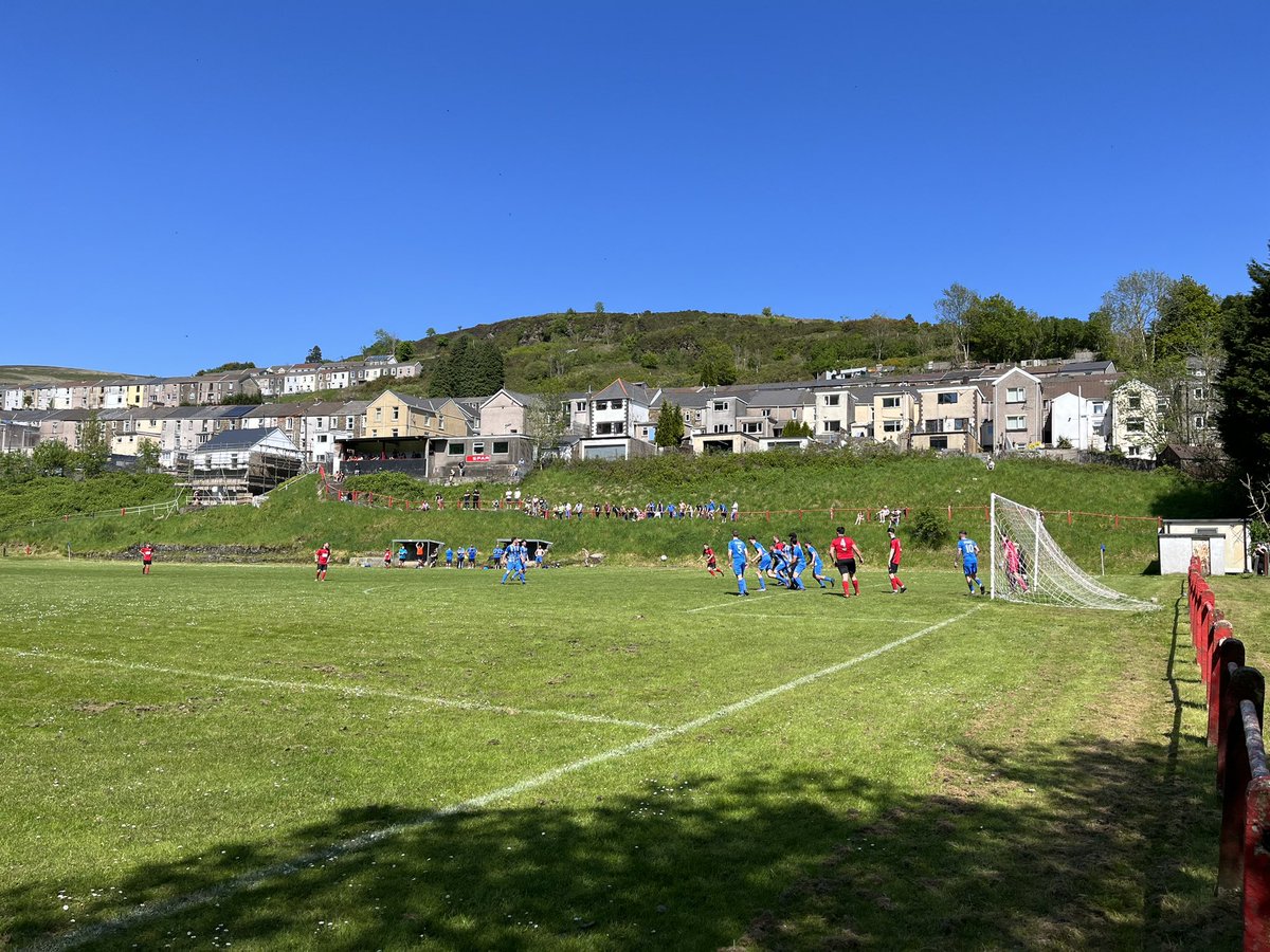 Torquay groundhopper tweet media