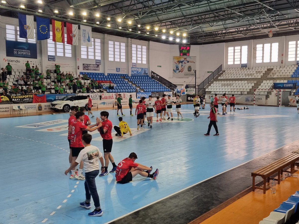 Sin duda el mejor partido de este campeonato de España en Santander!!!
Final mañana Cordoba y Barcelona