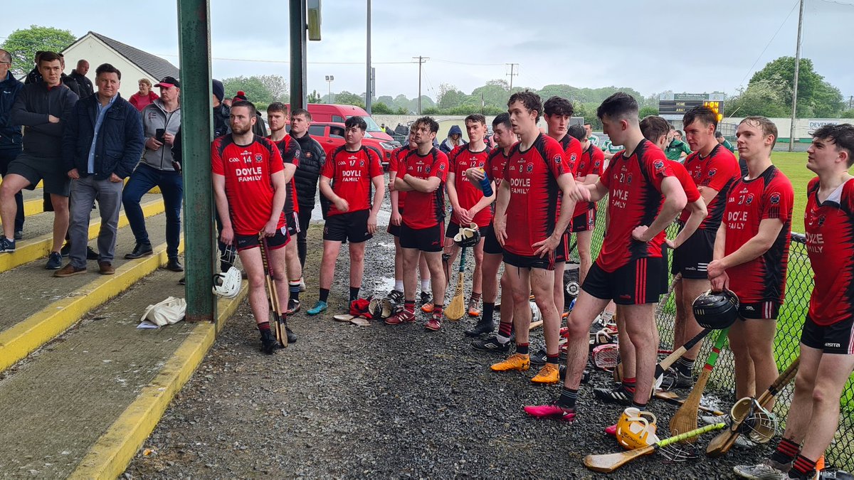 NaomhEoinHurl's tweet photo. Congrats 💪🏾👏🏾 our senior #hurling team, who defeated @W_Gaels_Sligo 0-14 to 1-4 in @DavisRestaurant @sligogaa League Final. 🏆⚾️⬛️🟥
Very wet conditions but a great team performance from a young squad. https://t.co/sih9DAkUhE