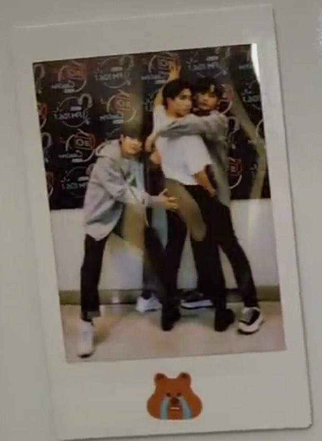 SEUNGlNNIE's tweet photo. i need them in 4k https://t.co/EjX28Rgrl2