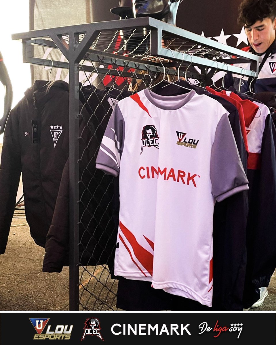 bot_LDU's tweet photo. LDU_Oficial: RT @LDUesports: Adquiere nuestra indumentaria oficial en el stand de @De_Liga_Soy  en la Expoferia #LigaInfinity  

#LDUesports 
#GoLDU https://t.co/kF7Au2KUzO