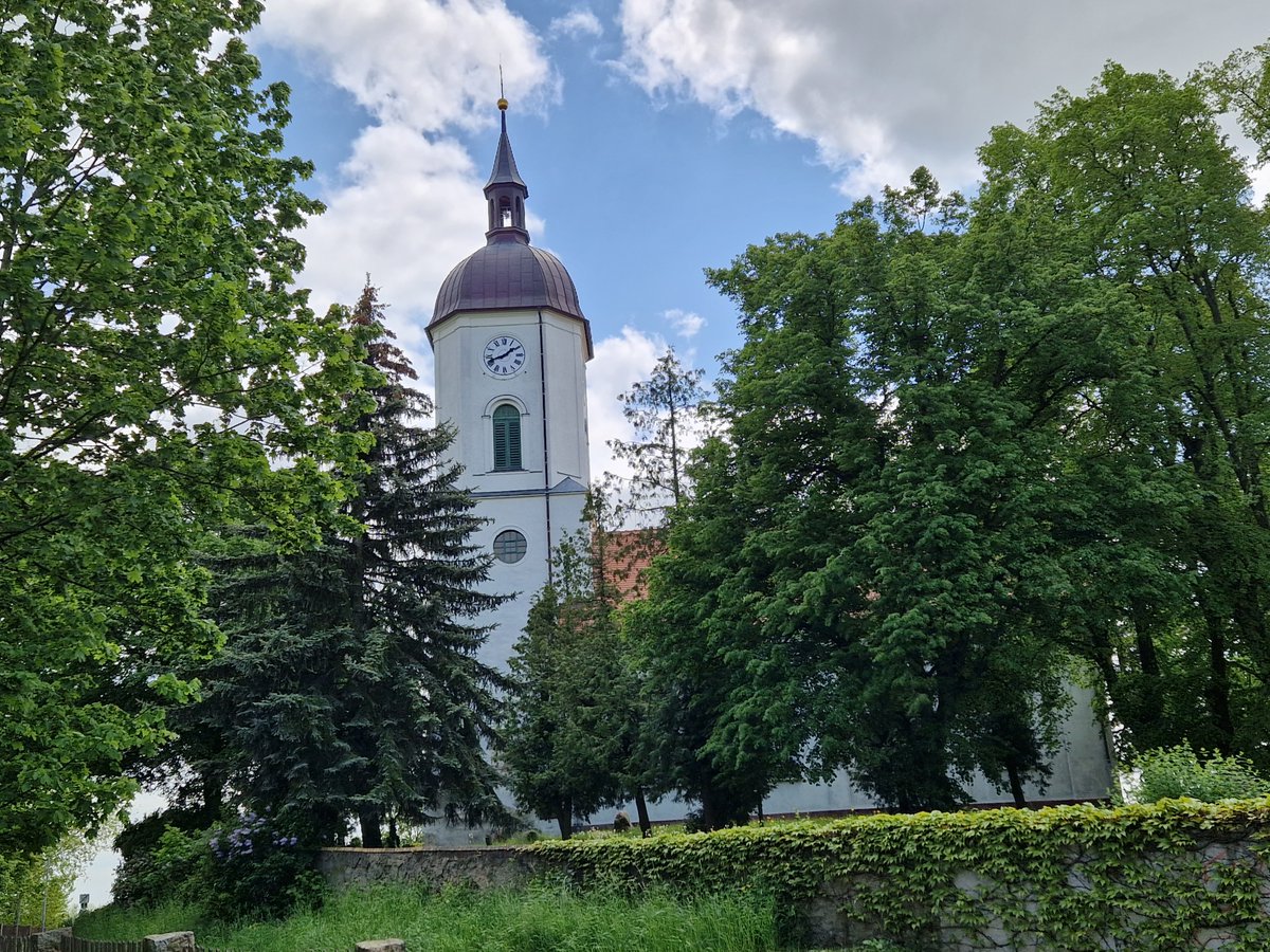 Poerlitzer03's tweet image. #Wanderungen und ##Spaziergänge im Mai müssen sein, denn die #Natur bietet ein tolles Ambiente für alle Sinne. Das kommende erste sommerliche #Wochenende sollte man ausgiebig dazu nutzen.
#Ausfüge #Radfahren #Garten #Reisen