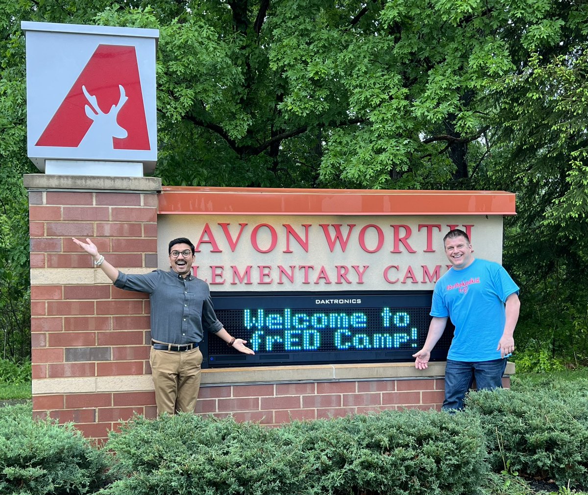 That’s a wrap! #frEDcamp just finished! Awesome day of networking and inspiration with local educators. What’s next @deepak1811? @Avonworthschool @RemakeDays @Project_Fuel @greggbehr