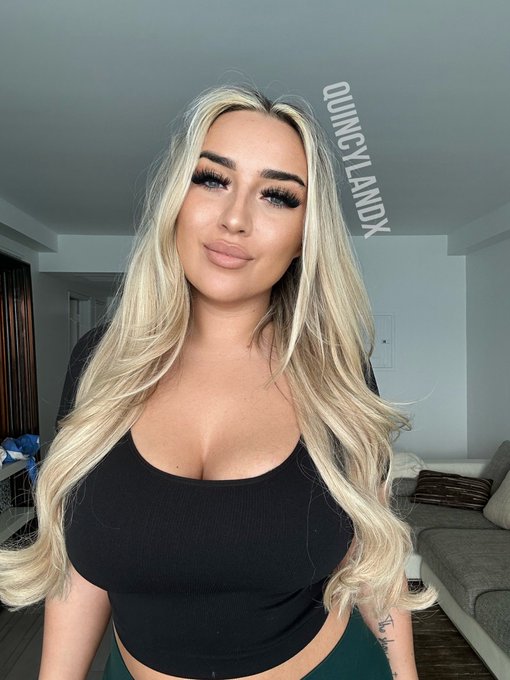 I don&rsquo;t ever wanna leave Miami.   https://t.co/p3H3IAIwLL https://t.co/kZy747tAX2